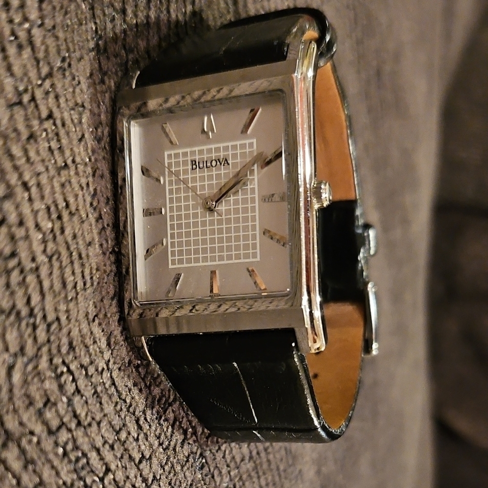 Bulova Black Leather Strap Watch - Picture 3 of 6